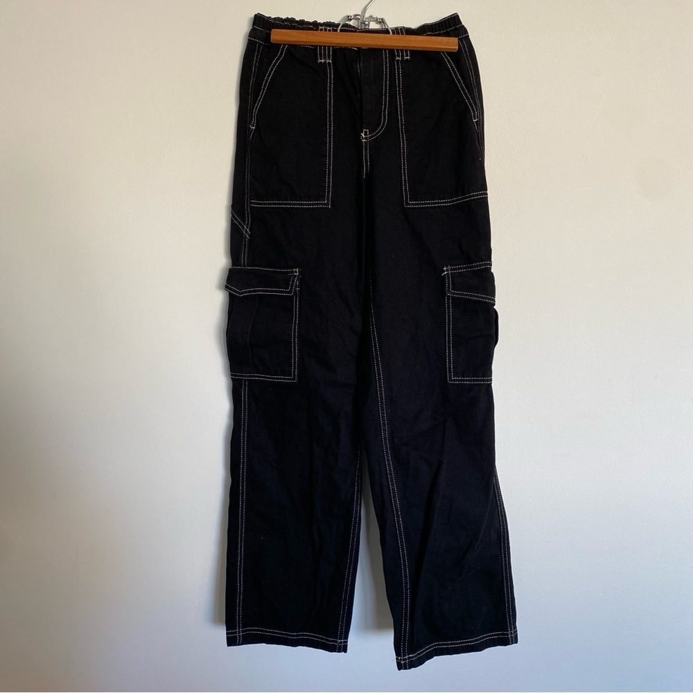 UO Black High-Waisted Contrast Stitch Skate Jean - Picture 3 of 5